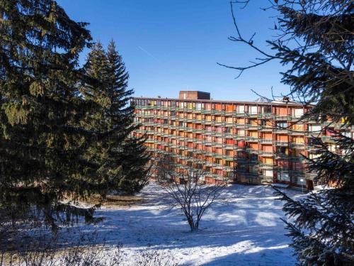 Studio rénové, ski aux pieds, 5 pers, balcon