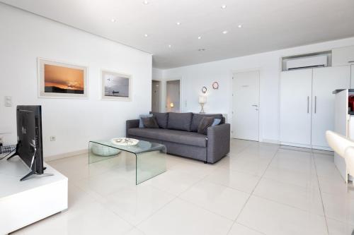 Carvajal Luxury apartment in first line