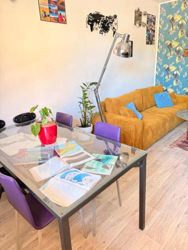 Sweet Home-PARKING GRATUIT - Appartement-proche centre ville-2 chambres