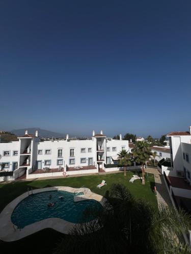 Penthouse rooftop terrace sea view Paraiso Pueblo Benahavis