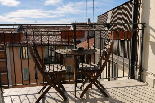 BIG Attico Goldoni 2 bagni [Duomo-M4 Lin Airport]