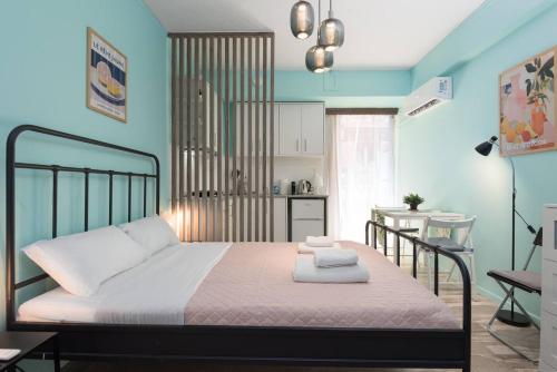 Bright Athens Studio with Balcony