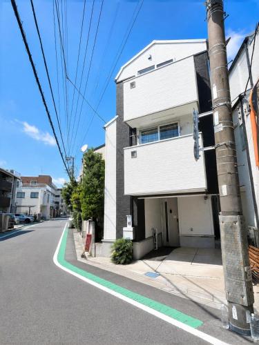 MIKI HOUSE Families and groups welcome 新小岩 private