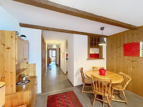 Mondzeu 245C charming apartment in the center of Verbier with Pool and Parking