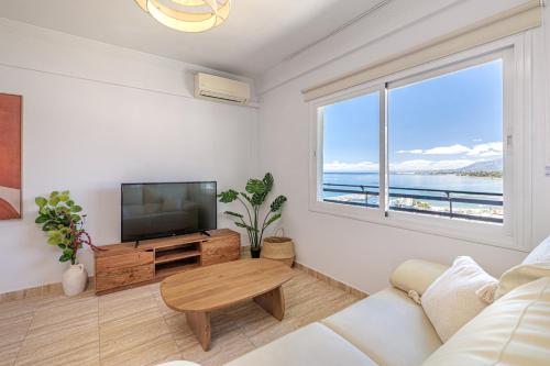 Marbella Beachfront Top Floor Sea View