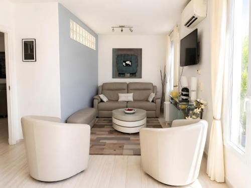 Cannes Three Bedrooms