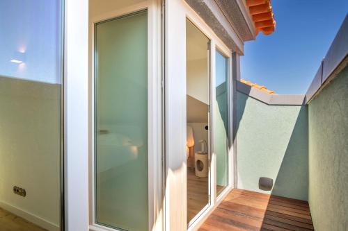 EDiTiON 147 - Luxury Seafront Apartments