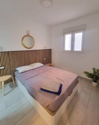 Bright 1-Bedroom with Ensuite in Puerta del Ángel