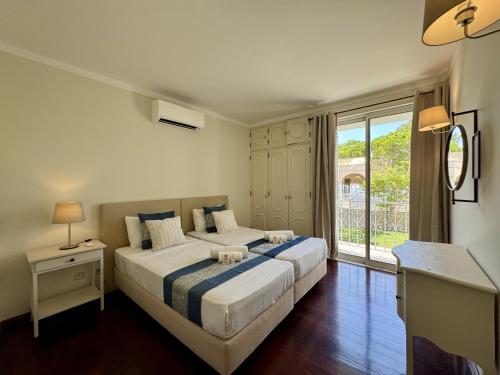 Vilamoura Sun & Beach Villa With Pool by Homing