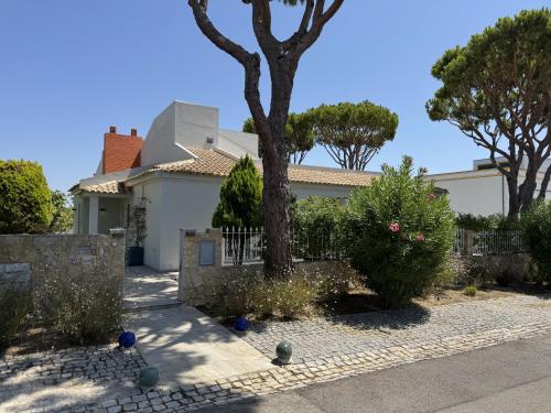 Vilamoura Sun & Beach Villa With Pool by Homing