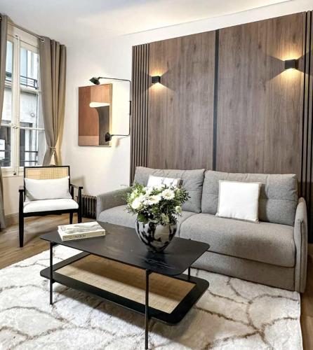 Superb Appartment close to Marais 1B 4P