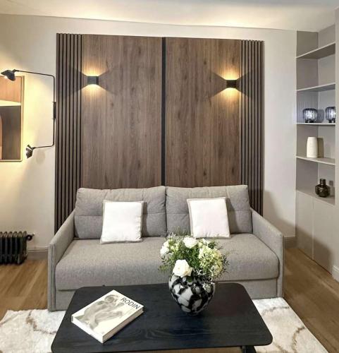 Superb Appartment close to Marais 1B 4P