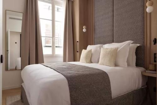 Superb air conditioned apartment Le Marais