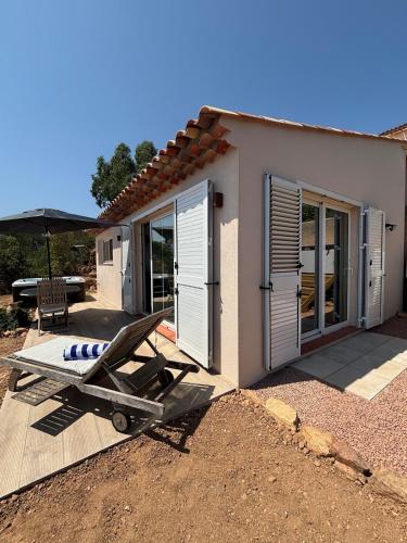 See view house with Jacuzzi