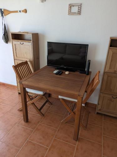 Cabanas beach front-line seaview apartment