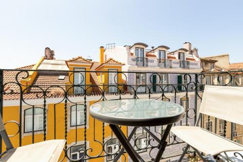 Gonzalo's Guest Apartments - Downtown Historic Flats