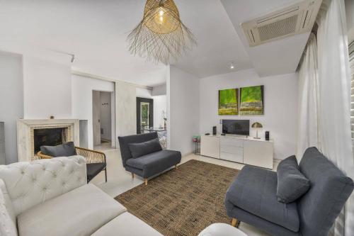 Villa Casa Rafael by Villa Plus