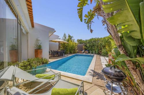 Villa Casa Rafael by Villa Plus
