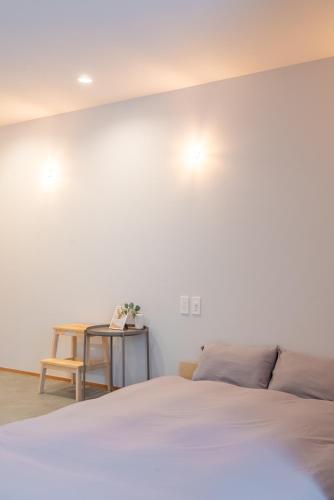 Broom stay UMEDA ROSE