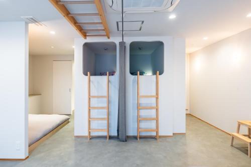 Broom stay UMEDA ROSE