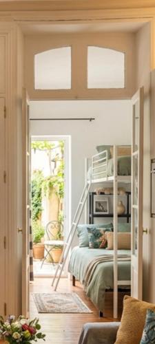 Appartement Lumineux avec Jardin Privatif