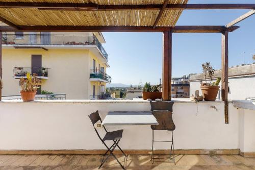 Romantic Studio Apartment Near Park