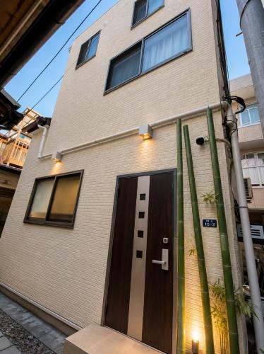 KAKURE Jujo 7min Ikebukuro 11min Shinjuku 16min Shibuya Walk to Jujo & Itabashi-Honcho ,Up to 5 Guests