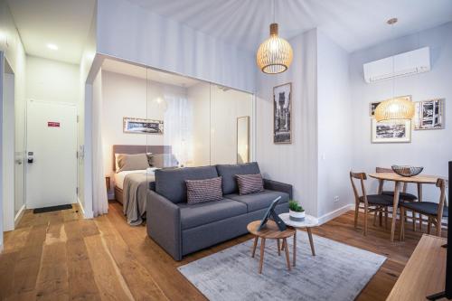 Upscale & Trendy Flat in the Center by LovelyStay