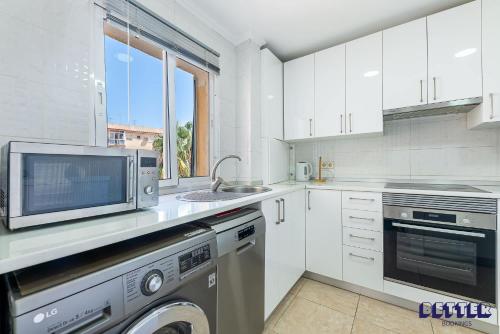 Casa Avenara - 2BR Apt Near Beach