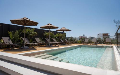 Marina Suites Athenian Riviera