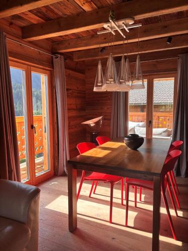 Chalet with sauna & fireplace