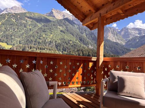 Chalet with sauna & fireplace