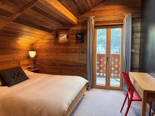 Chalet with sauna & fireplace