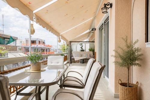 Elegant Penthouse Hilton Area Dipejo Athens