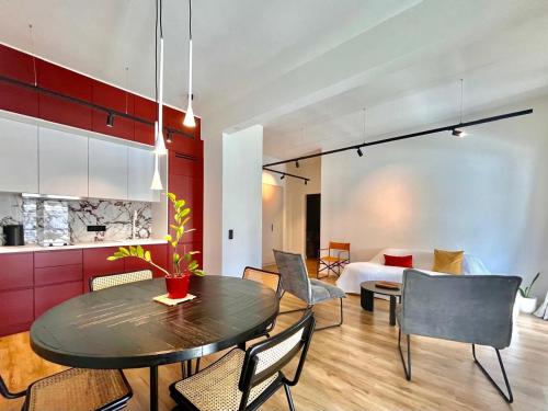 Athenian Sky, Two Bedroom Apartment in Koukaki