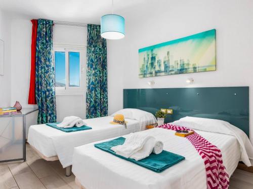 Orange Sunset Apartment