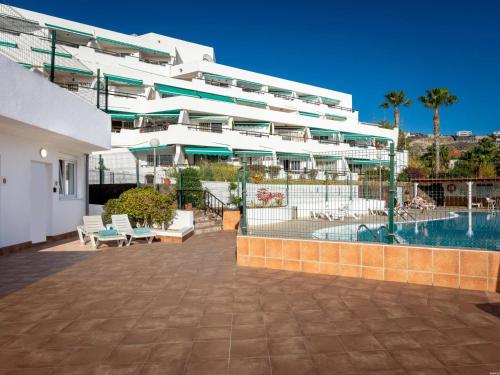 K1. Cozy Las Flores with Pool