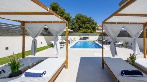 Apartment with pool Ivano by Villas Guide