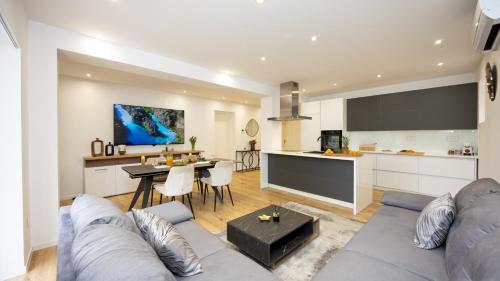 Apartment with pool Ivano by Villas Guide