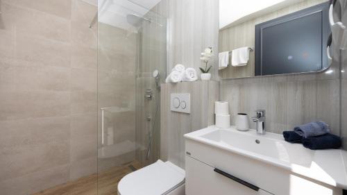 Apartment with pool Jeniffer by Villas Guide