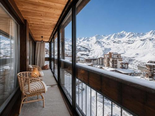 Appartement rénové 47m² - 6 pers, proche pistes et commodités, quartier animé, parking inclus