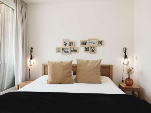 Appartement rénové 47m² - 6 pers, proche pistes et commodités, quartier animé, parking inclus