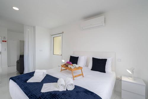 Branco's Apartment 02 by GALMI