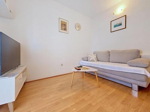 Holiday Home Ana-3 by Interhome
