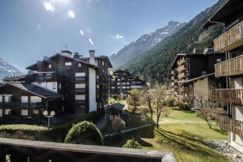 Studio slopeside Mont Blanc view