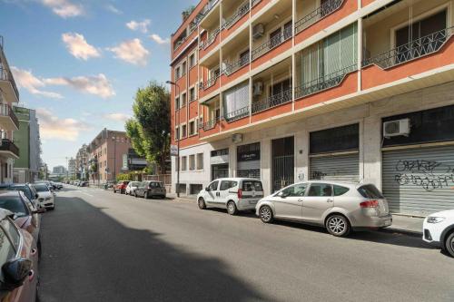 Bocconi-Fondazione Prada 20 mins to Duomo, 2 Bedrooms