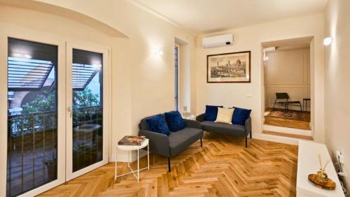 Central & Comfort apartments - Duomo views