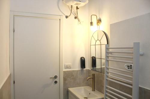 Urban 1-BR Atelier 1 min to Romolo