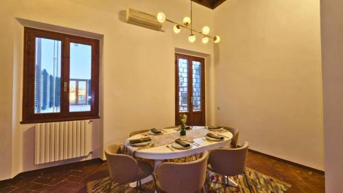 NEW Comfort & Space in the historical center - apartment