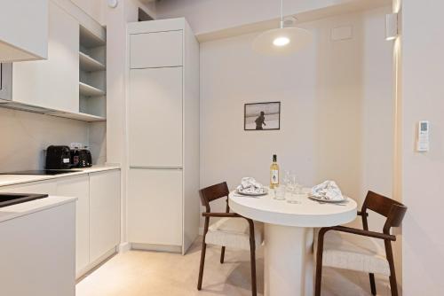 Pozos Dulces 5H by Pineapple Homes